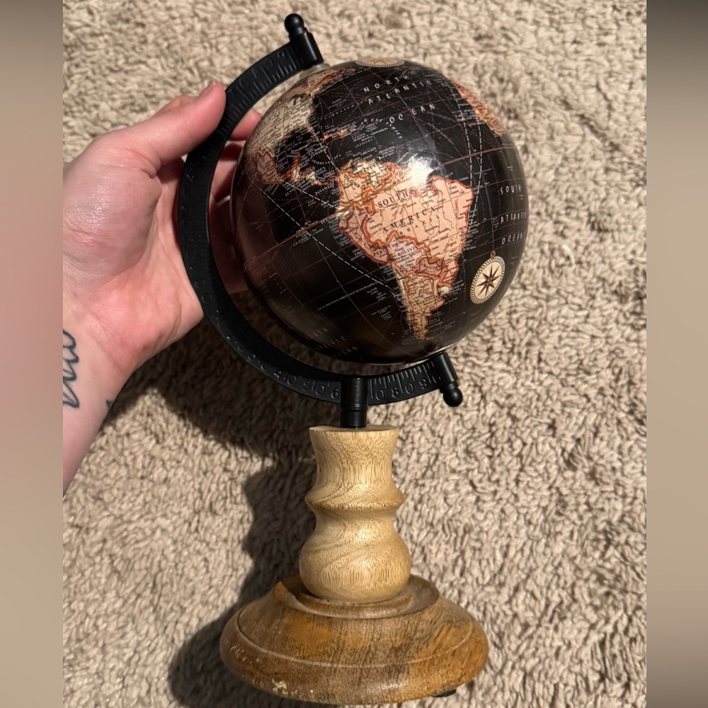 Kirklands Black and Brown Globe with Wooden Base